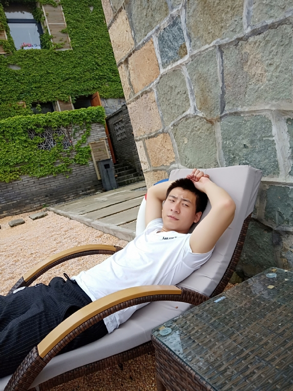 真心寻找另一半的第一张照片--浦江蓝颜知己交友网